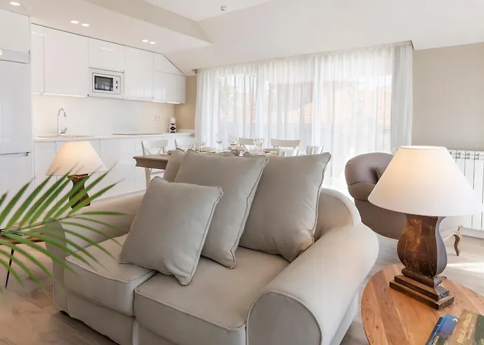 Apartamentos Plaza Center