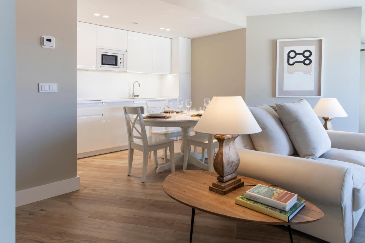Apartment Plaza Center
