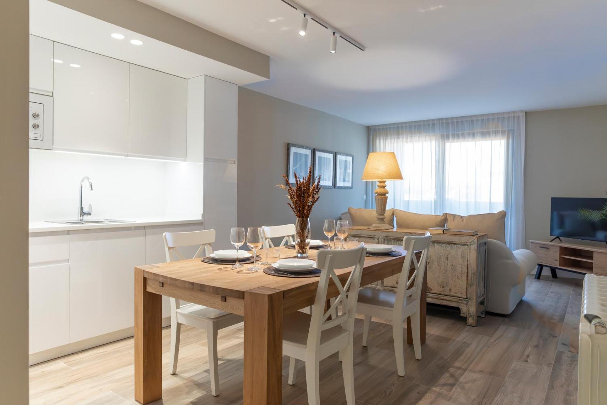 Apartment Plaza Center *